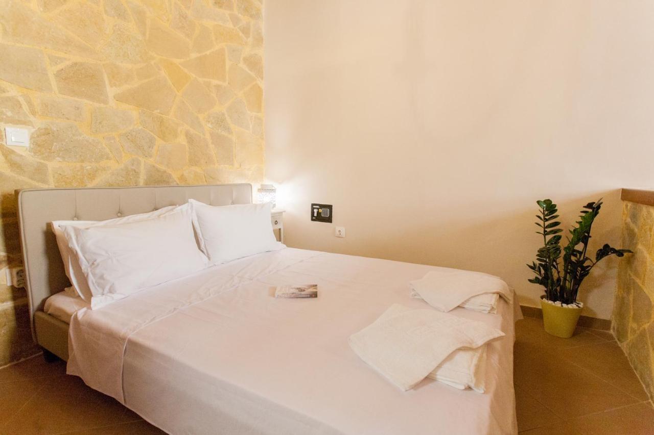Pleiades Appartement *