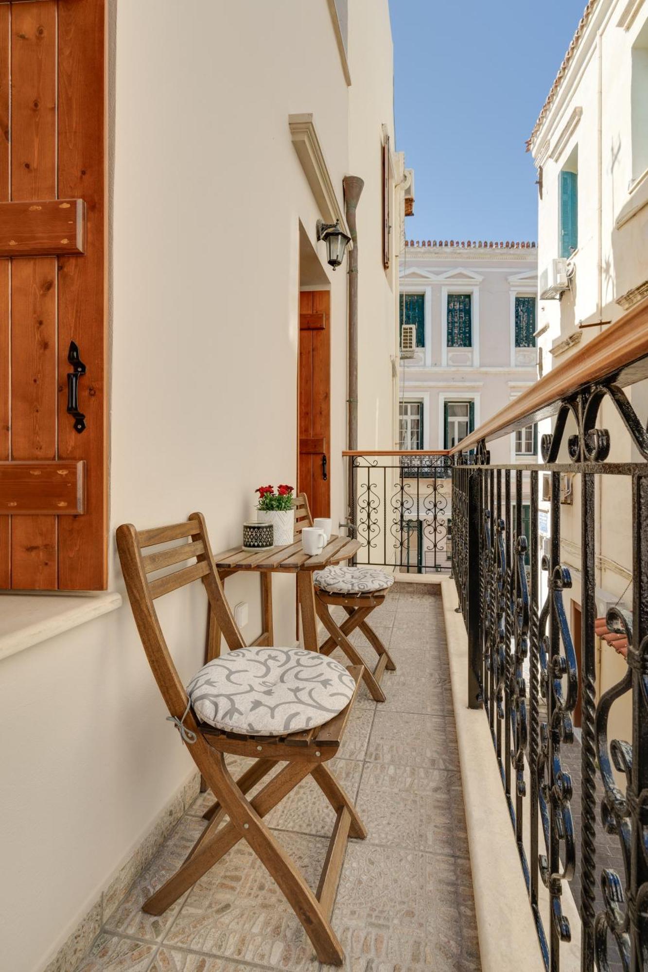 Pleiades Appartement *